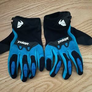 moto gloves size S